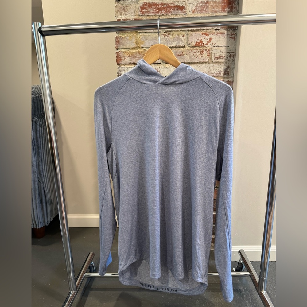 Lululemon License to Train Hoodie Shirt Light Blue Size Large Men’s